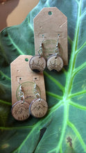 Load image into Gallery viewer, Natural wood earrings
